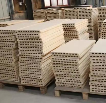 Refractaire ovenmeubelen Cordierite Mullite Plate Voor Keramische Tunnelovenschaal