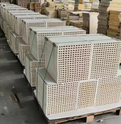Hoge thermische stabiliteit Cordierite Mullite Slab Kiln Reeksen voor keramische ovenmeubilair